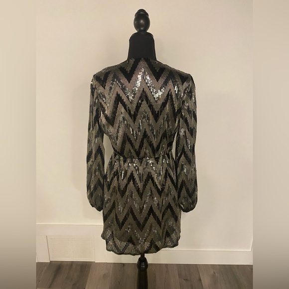 Sequin Honey Belle Dress - Picture 4 of 4